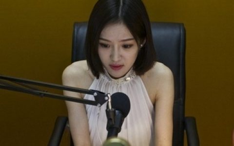 网络女主播年入数百万 粉丝瞄准80后单身男