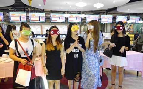 上海苏宁“家电家装节”大促首日 超60万沪上市民领取消费券！