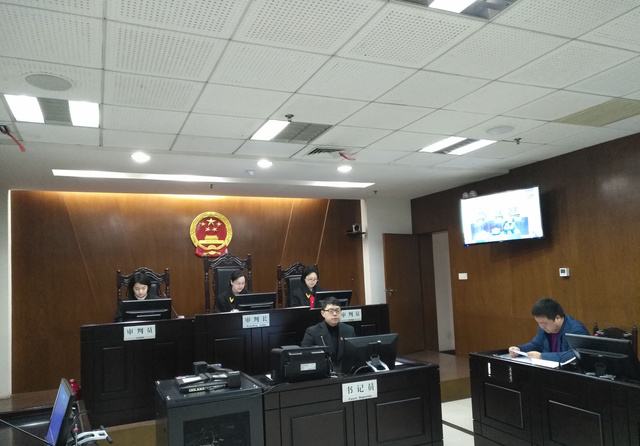 账户被盗，第三方支付平台应要不要承担赔偿责任？