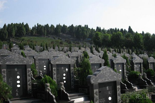 祭奠那些已经死亡的区块链项目 韭菜们当初投的钱都是烧给圈钱者的纸钱