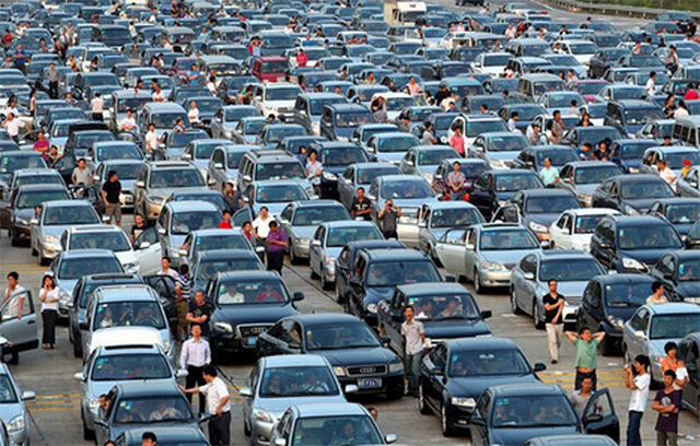 比“多喝水”更管用的是多陪陪TA “五一”假期12平台客服质量调查