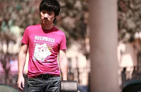 他为刘德华作过曲，被称“内地周杰伦” ，却在星途正盛时转身投奔外汇事业