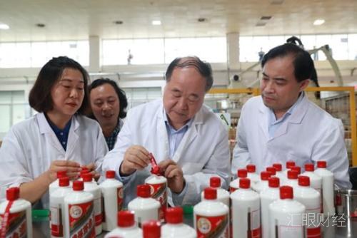 莫言等10位茅奖得主被茅台“打包”采购 每人写不少于2000字命题作文