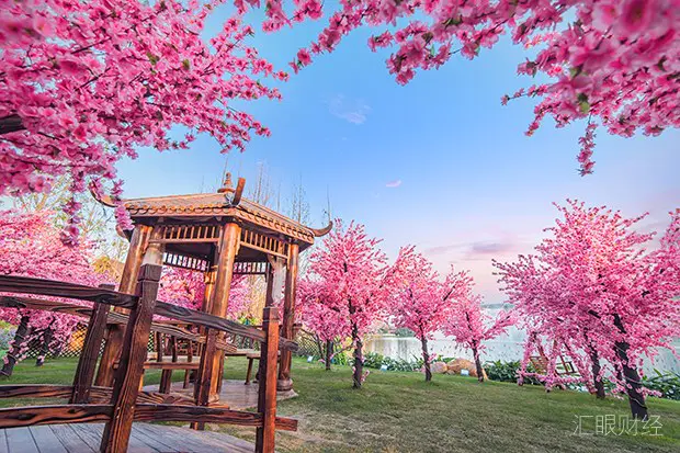 释放一大波“平靓正”新房 恒大引爆黄金周楼市