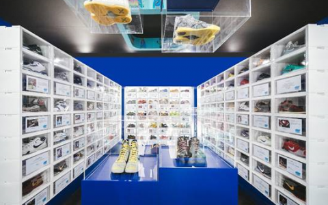 Sneaker Con Museum全球首站亮相 成都IFS呈现顶级球鞋文化盛会