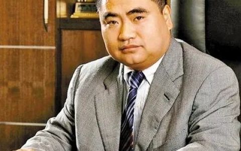 55岁泸州老窖集团董事长张良为何突然请辞？尚未到退休年龄，曾创1573神话