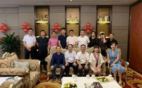 抓住成都东进新机遇，为东区建设贡献力量，成都房产开发协会召开房企座谈会