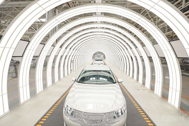 恒驰量产在即！恒大汽车基地全线试生产