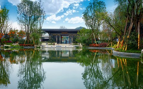 解锁中央公园畔向往的生活