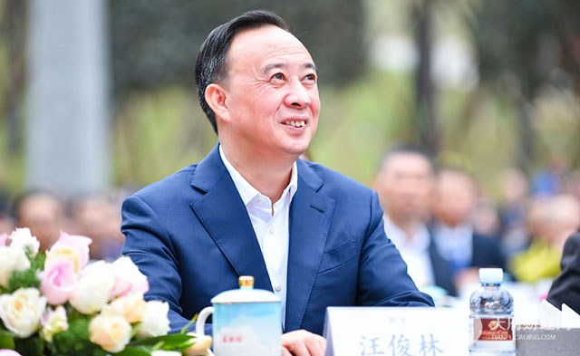 证监会对郎酒IPO“53问” 压货经销商催肥业绩、古蔺郎酒厂“私有化”等问题待落实