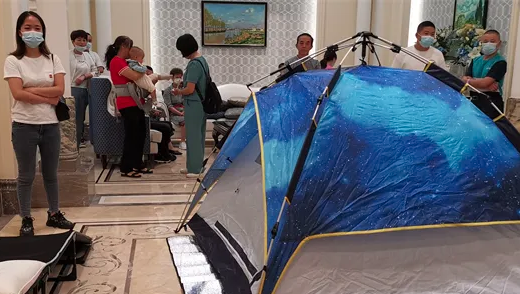 贵阳乐湾国际城交房延期政府已介入协调 宏德置业披露停工原因