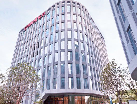 85后吴群的接班危机：鱼跃医疗毛利下滑、商誉高企，并购弊端显现