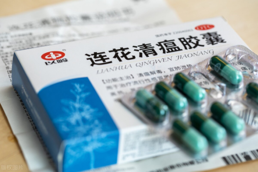 今冬明春新冠和流感叠加流行，中医药防治有方