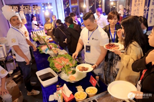 全城瞩目丨凝心聚力，焕新隆城——港盈新街里定位规划招商成果发布会圆满成功