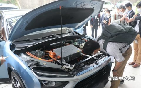 蔚来ES8拆解调查：在有关行驶的基本功能上削减成本，在乘坐者手眼可及之处彰显高档感