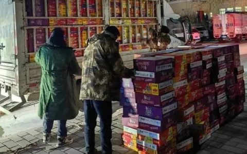 企业界驰援甘青地震灾区捐赠榜单：曹世如个人捐款300万，李佳琦捐500万