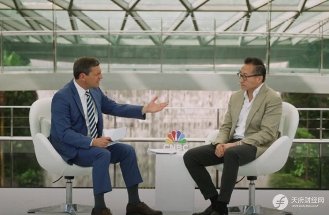 蔡崇信谈领导力：成长型思维、年轻人赋能，以及开源AI的力量