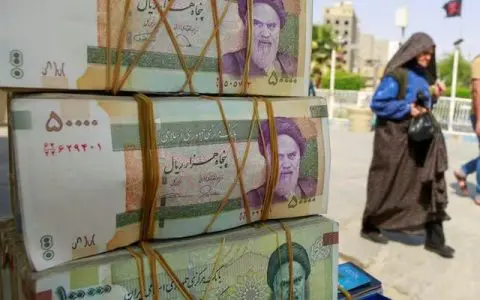 伊朗里亚尔贬值
